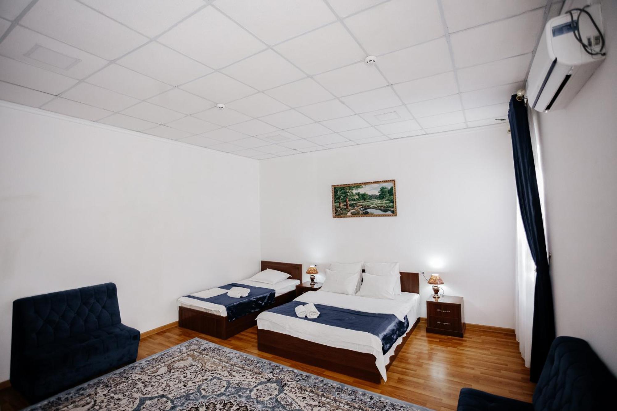 Karakalpak Palace Hotel 누쿠스 외부 사진