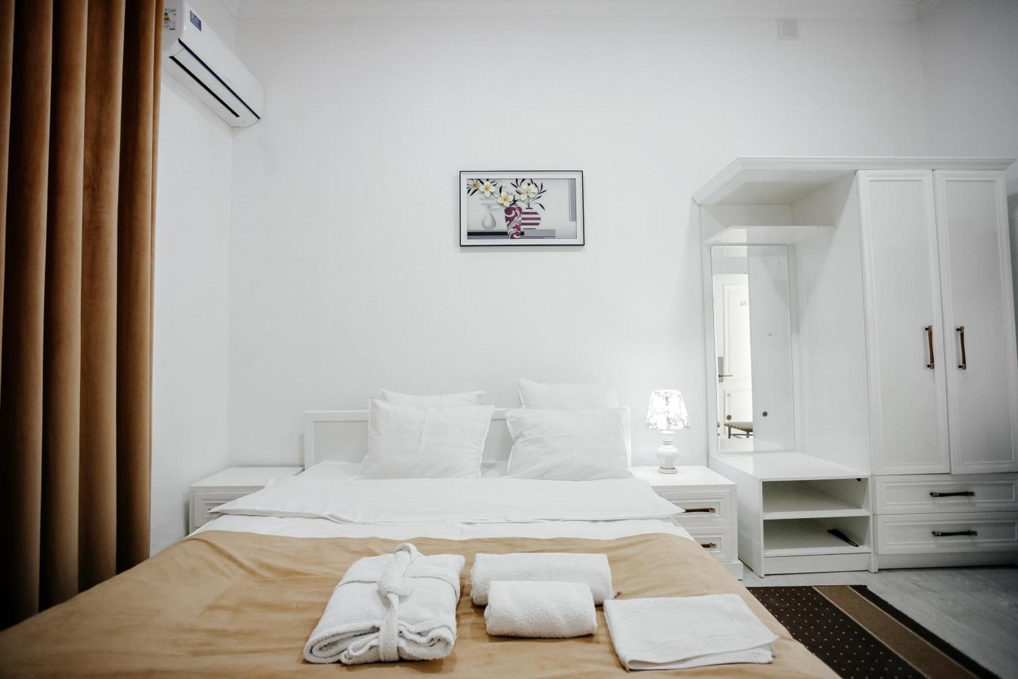 Karakalpak Palace Hotel 누쿠스 외부 사진