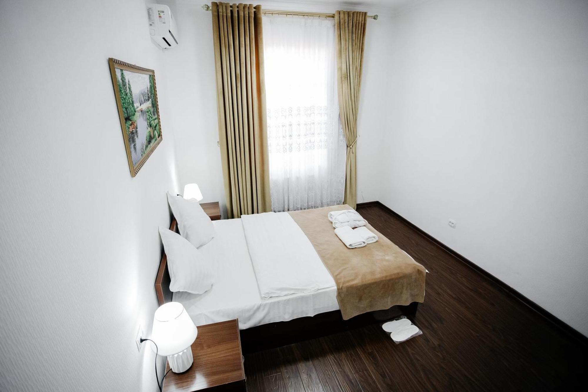 Karakalpak Palace Hotel 누쿠스 외부 사진